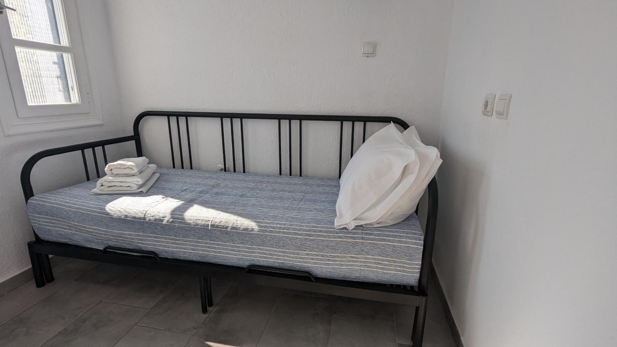 סקופלוס טאון The Botanist Guesthouse מראה חיצוני תמונה
