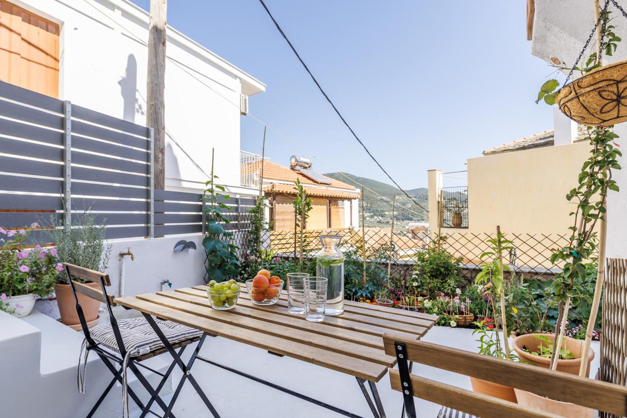 סקופלוס טאון The Botanist Guesthouse מראה חיצוני תמונה